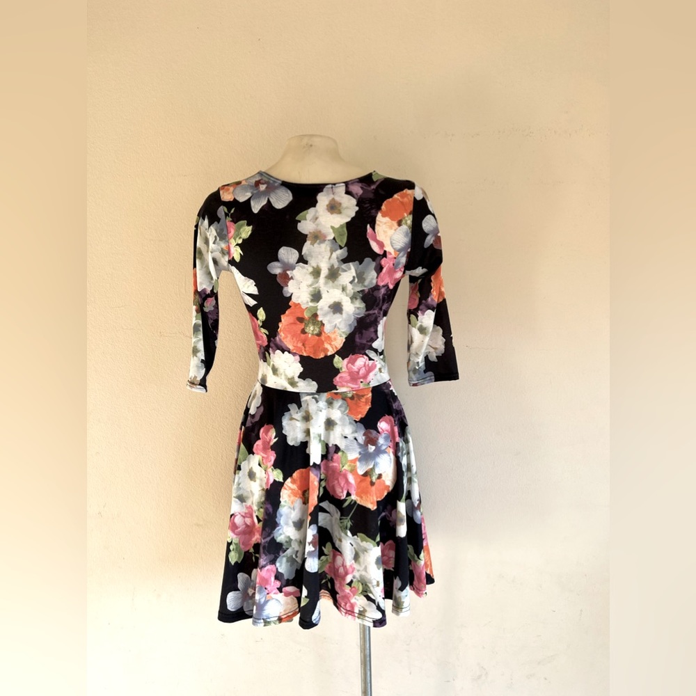BOOHOO Floral Maxi Dress